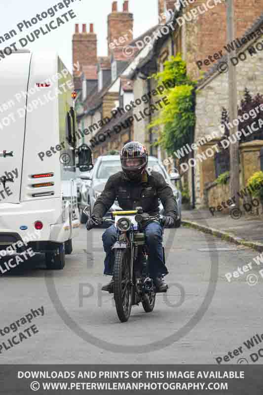 Vintage motorcycle club;eventdigitalimages;no limits trackdays;peter wileman photography;vintage motocycles;vmcc banbury run photographs